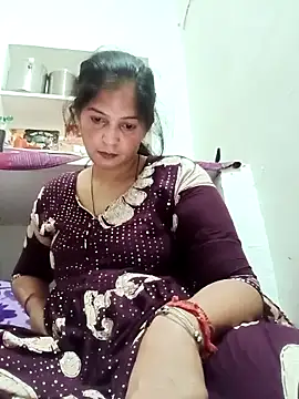 Chhaya hot online show from 03/28/26, 02:45