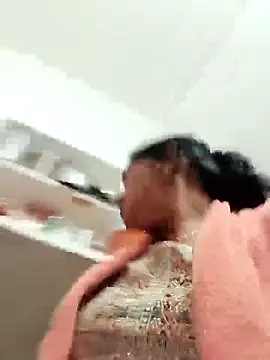 Chhaya hot online show from 12/17/25, 03:06