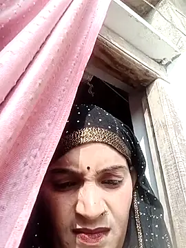 Chhaya hot online show from 11/20/25, 08:26