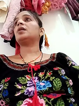 Chhaya hot online show from 10/08/25, 03:08