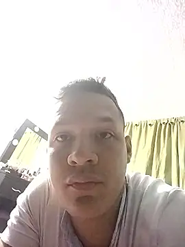 Snapshot of FatiguedRep chatting on 11/02/25, 12:04 FatiguedRep online show from 11/02/25, 12:04