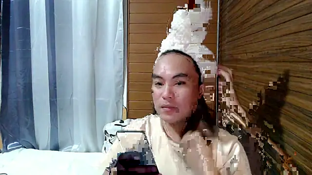 asianayumi online show from 10/18/25, 03:03