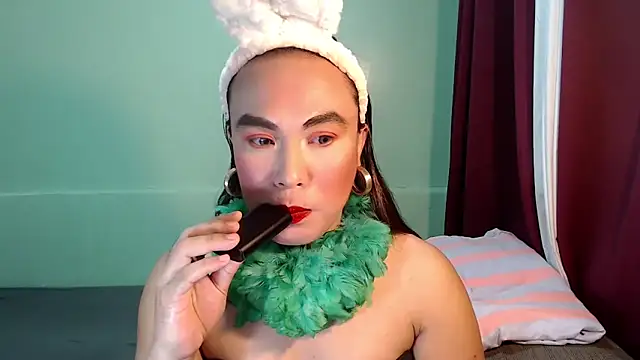 asianayumi online show from 09/11/25, 10:26