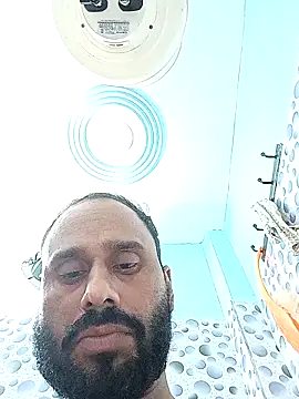 Snapshot of amitkumarkangra chatting on 09/17/25, 12:45 amitkumarkangra online show from 09/17/25, 12:45
