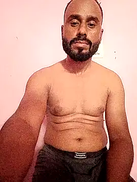 Snapshot of amitkumarkangra chatting on 10/02/25, 05:00 amitkumarkangra online show from 10/02/25, 05:00