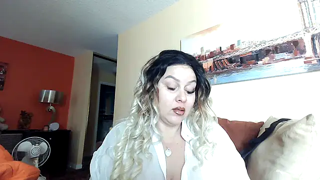 Snapshot of number1slut chatting on 03/21/25, 02:29 number1slut online show from 03/21/25, 02:29