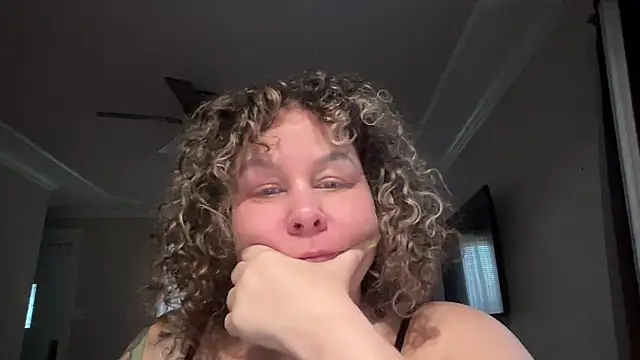 number1slut online show from 11/12/25, 04:55