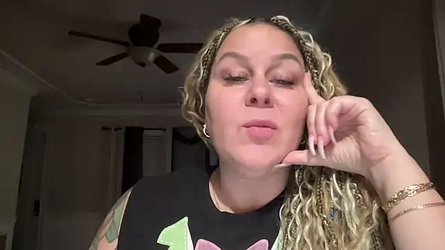 number1slut online show from 03/25/26, 01:28