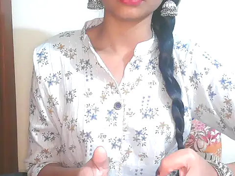 Ankita Chandel online show from 12/16/25, 12:37