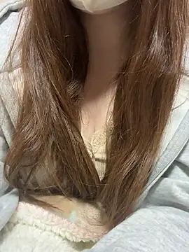 mayu06000 online show from 10/28/25, 04:17