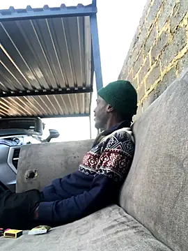 cuminsidebby online show from 10/10/25, 04:13