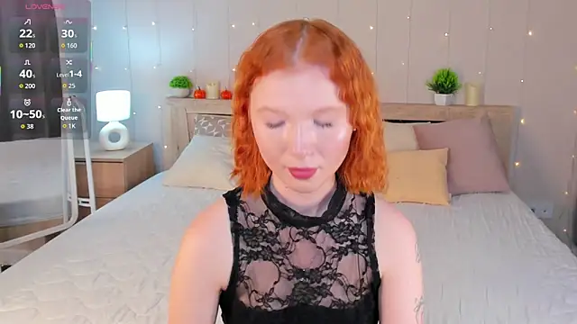 Snapshot of Anna_Patterson chatting on 10/22/25, 10:15 Anna Patterson online show from 10/22/25, 10:15