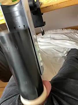 BenReich online show from 11/25/25, 02:01