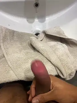 youyou933 online show from 10/26/25, 08:26