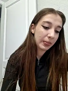 yourfavpsy  online show from 09/28/25, 12:01