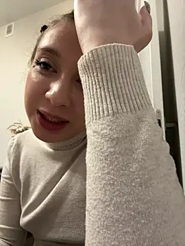 yourfavpsy  online show from 12/15/25, 04:46