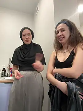 yourfavpsy  online show from 04/10/26, 03:19