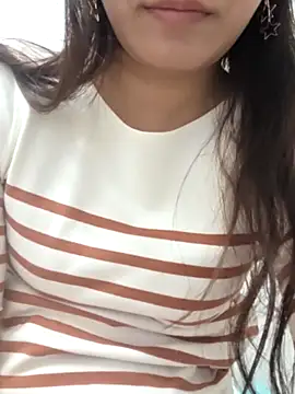 hihiakiko online show from 10/30/25, 04:00