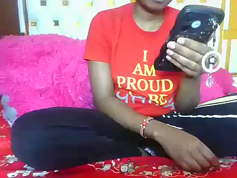 Nodia32 online show from 10/24/25, 11:53