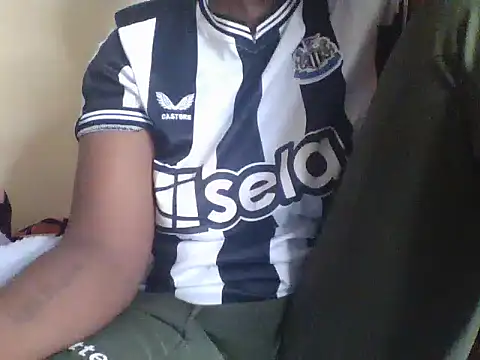 Nodia32 online show from 04/21/26, 02:23