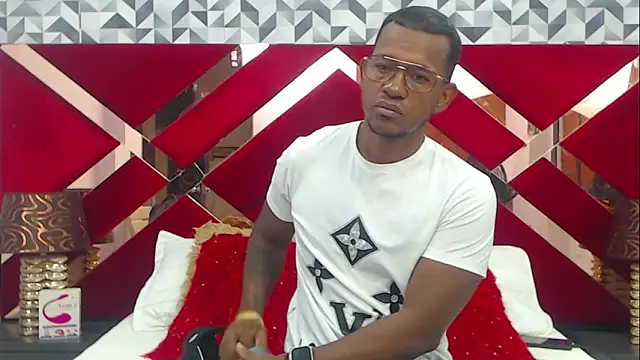 AndyCalifornia1 online show from 11/18/25, 12:19