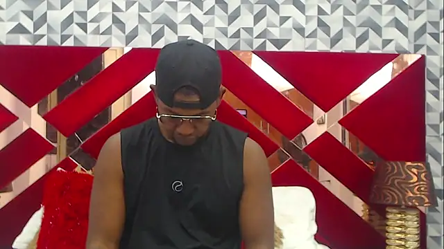 AndyCalifornia1 online show from 11/09/25, 02:43