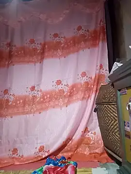 Phuongphuongg online show from 10/04/25, 01:12