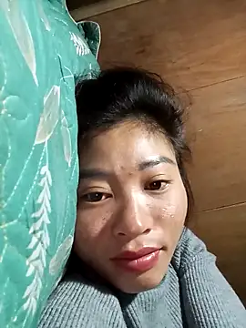 Phuongphuongg online show from 11/04/25, 08:23