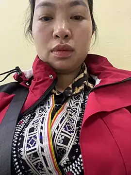 Nhung584 online show from 10/14/25, 11:04
