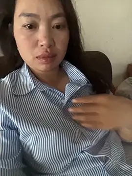 Nhung584 online show from 10/31/25, 08:22