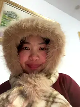 Nhung584 online show from 01/06/26, 10:19