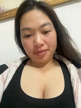 Nhung584 online show from 09/26/25, 12:12