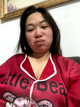 Nhung584 online show from 10/21/25, 11:26