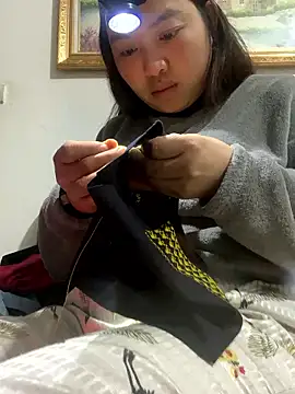 Nhung584 online show from 01/11/26, 02:02