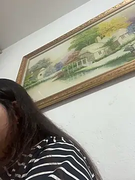 Nhung584 online show from 10/02/25, 01:47