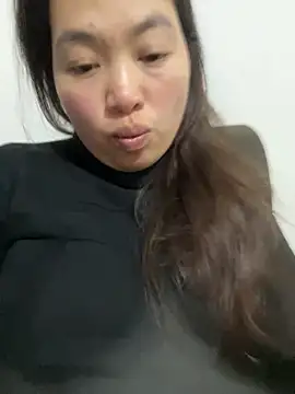 Nhung584 online show from 11/19/25, 12:38