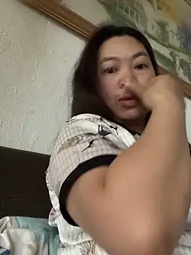 Nhung584 online show from 09/25/25, 11:55