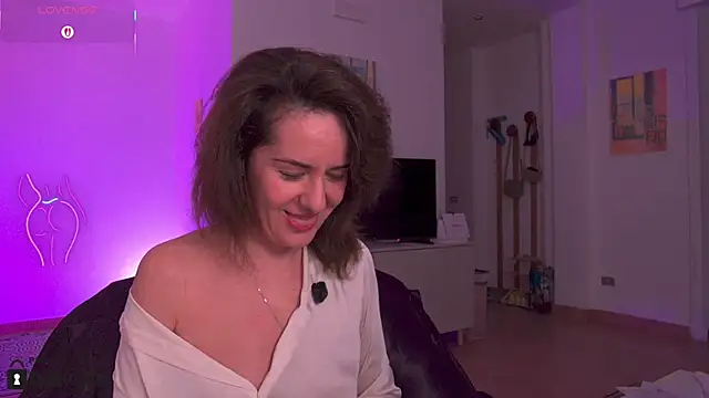 Witch in Silk online show from 11/12/25, 10:24