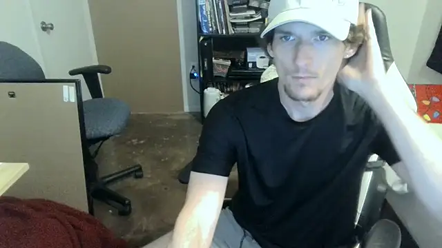 Partyguy92 online show from 11/13/25, 01:42