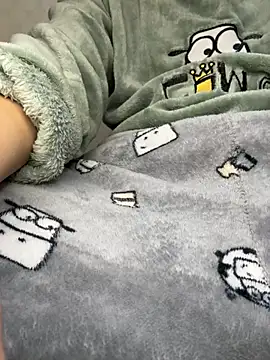 sonwmelt1 online show from 10/30/25, 03:16