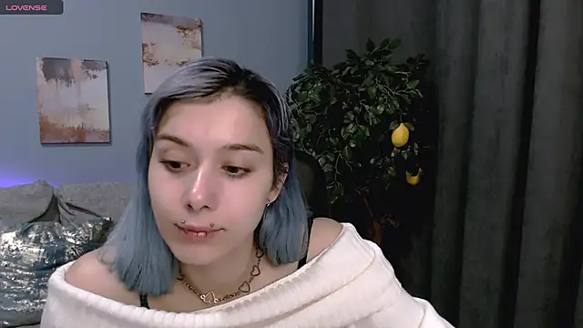 SophieAsh online show from 09/28/25, 03:41