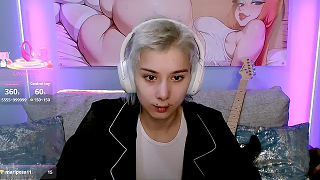 SophieAsh online show from 10/31/25, 07:05