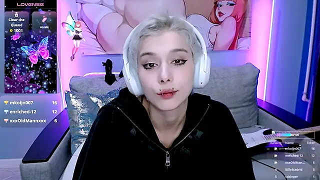 SophieAsh online show from 11/01/25, 07:19