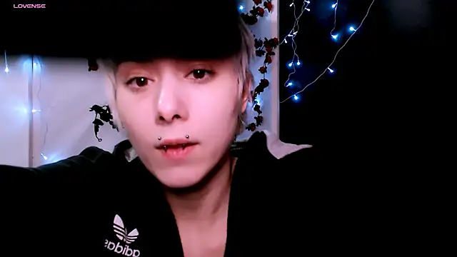 SophieAsh online show from 01/12/26, 06:58