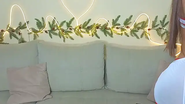 Snapshot of KathrynBrooks chatting on 12/15/25, 02:23 KathrynBrooks online show from 12/15/25, 02:23