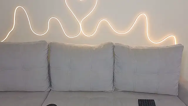 Snapshot of KathrynBrooks chatting on 09/25/25, 03:07 KathrynBrooks online show from 09/25/25, 03:07