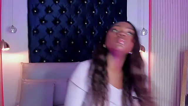 DahianaLopez  online show from 03/26/26, 11:52