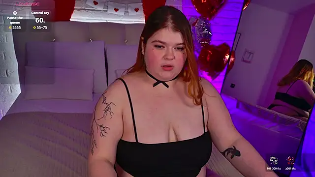 Mia Ray online show from 02/08/26, 05:43