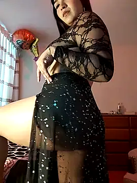 FallsForHerSmile online show from 11/08/25, 06:44