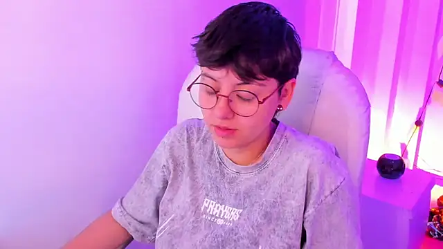 Nathaly ds online show from 03/25/26, 07:35